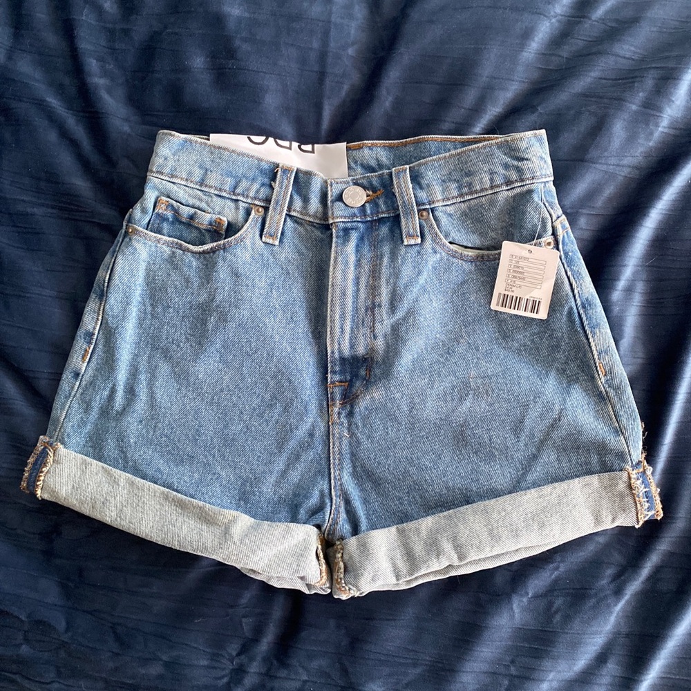 BDG Mom High Rise Jean Shorts